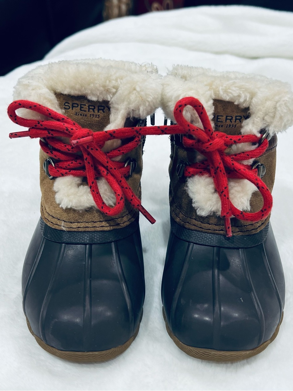 Sperry Kids Brown, Tan & Red Shearling Duck Boots